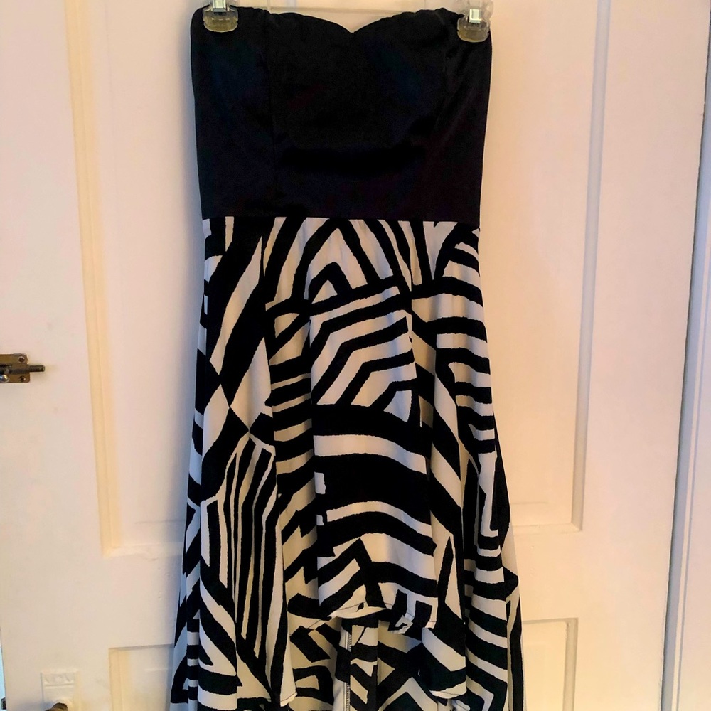 Womens Charlotte Russe strapless back-detail dress